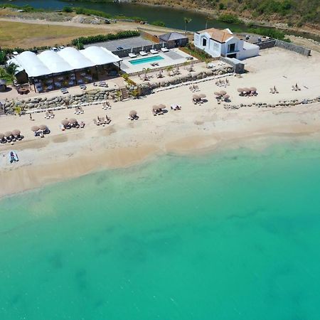 马塞尔湾海滩度假酒店 Anse Marcel 外观 照片