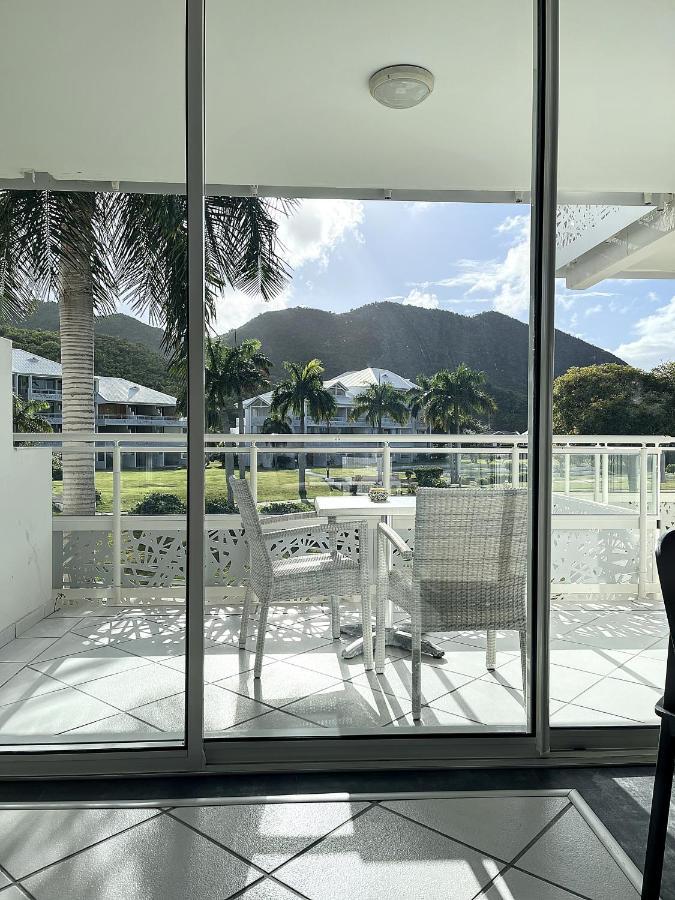 马塞尔湾海滩度假酒店 Anse Marcel 外观 照片