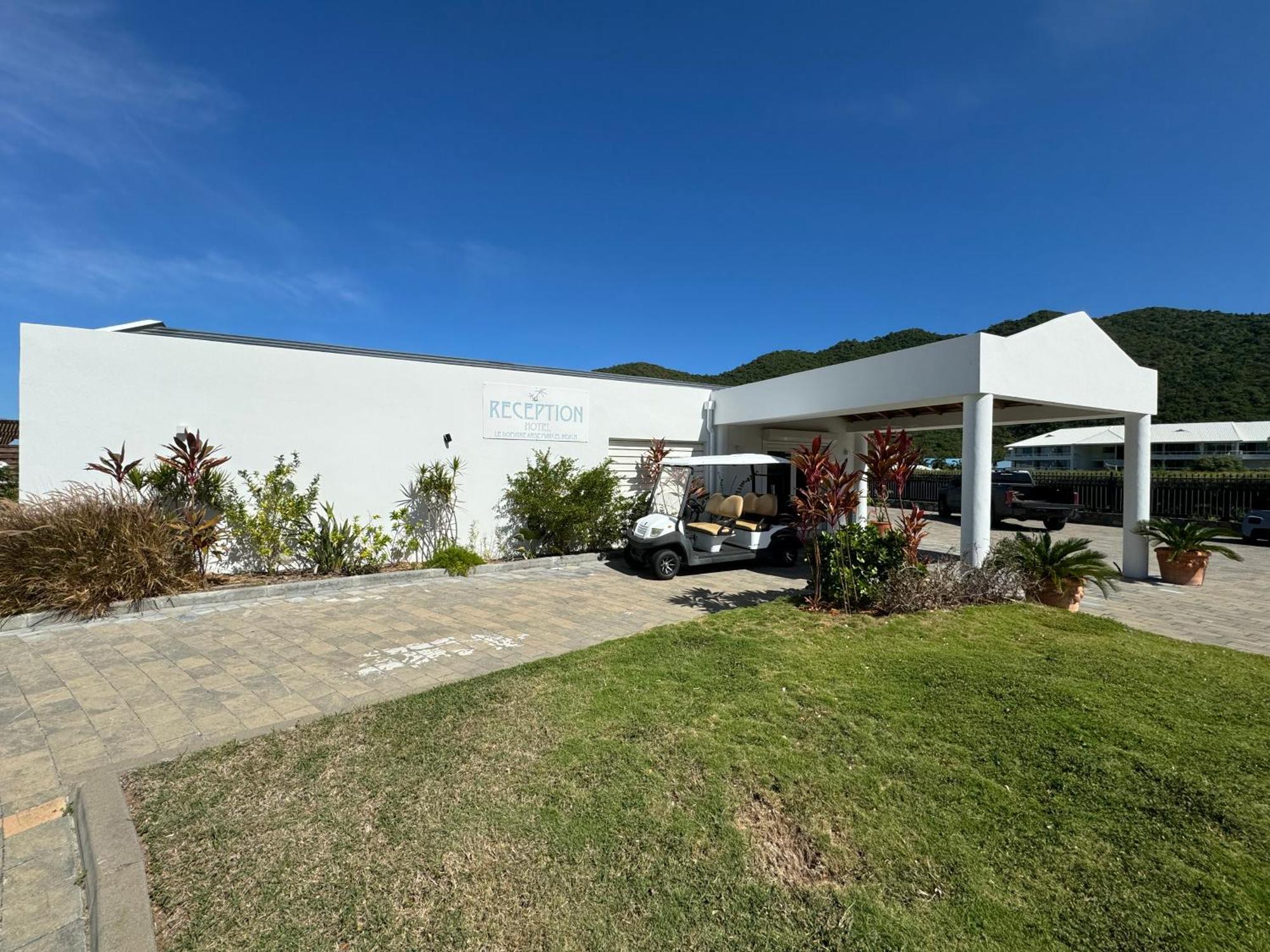 马塞尔湾海滩度假酒店 Anse Marcel 外观 照片